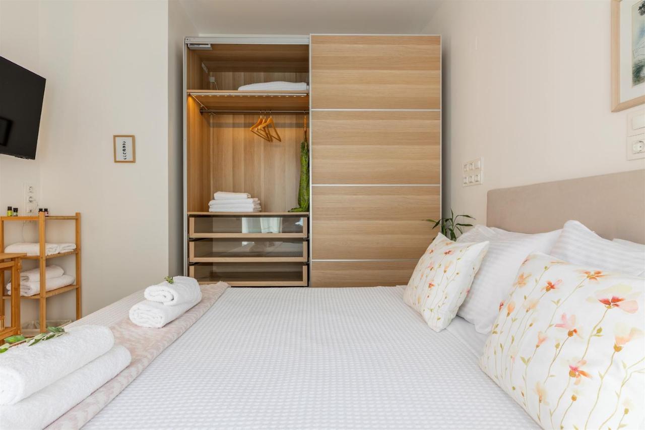 Theseus Zen Luxury Suite - Natural Living Heraklion  Bagian luar foto
