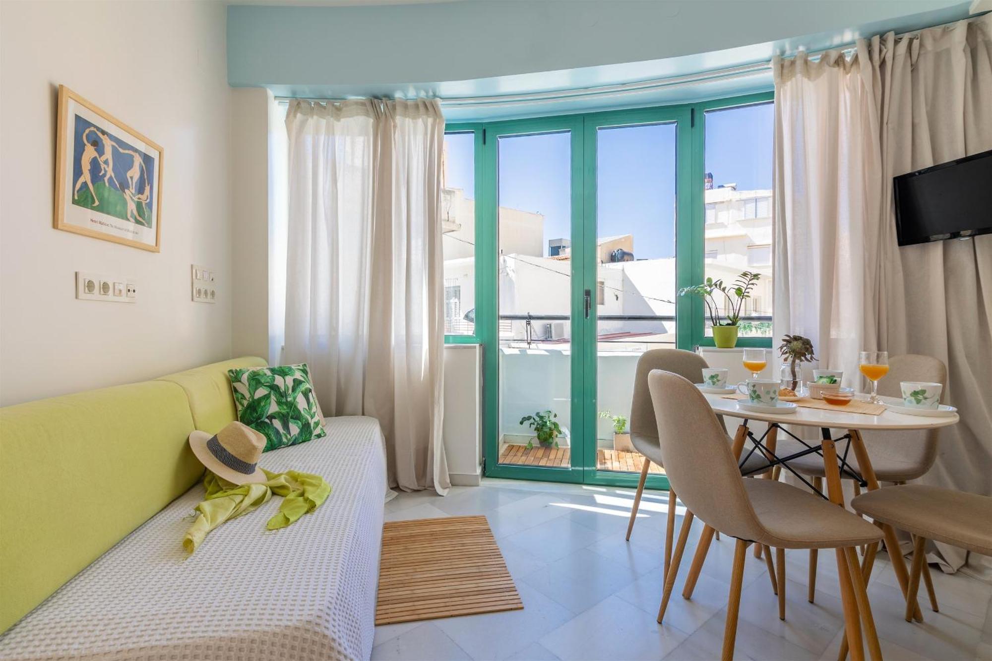 Theseus Zen Luxury Suite - Natural Living Heraklion  Bagian luar foto
