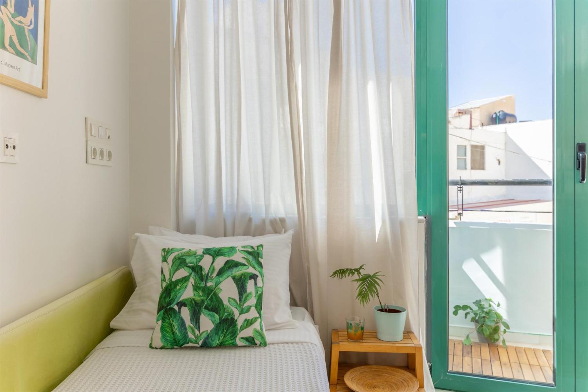 Theseus Zen Luxury Suite - Natural Living Heraklion  Bagian luar foto