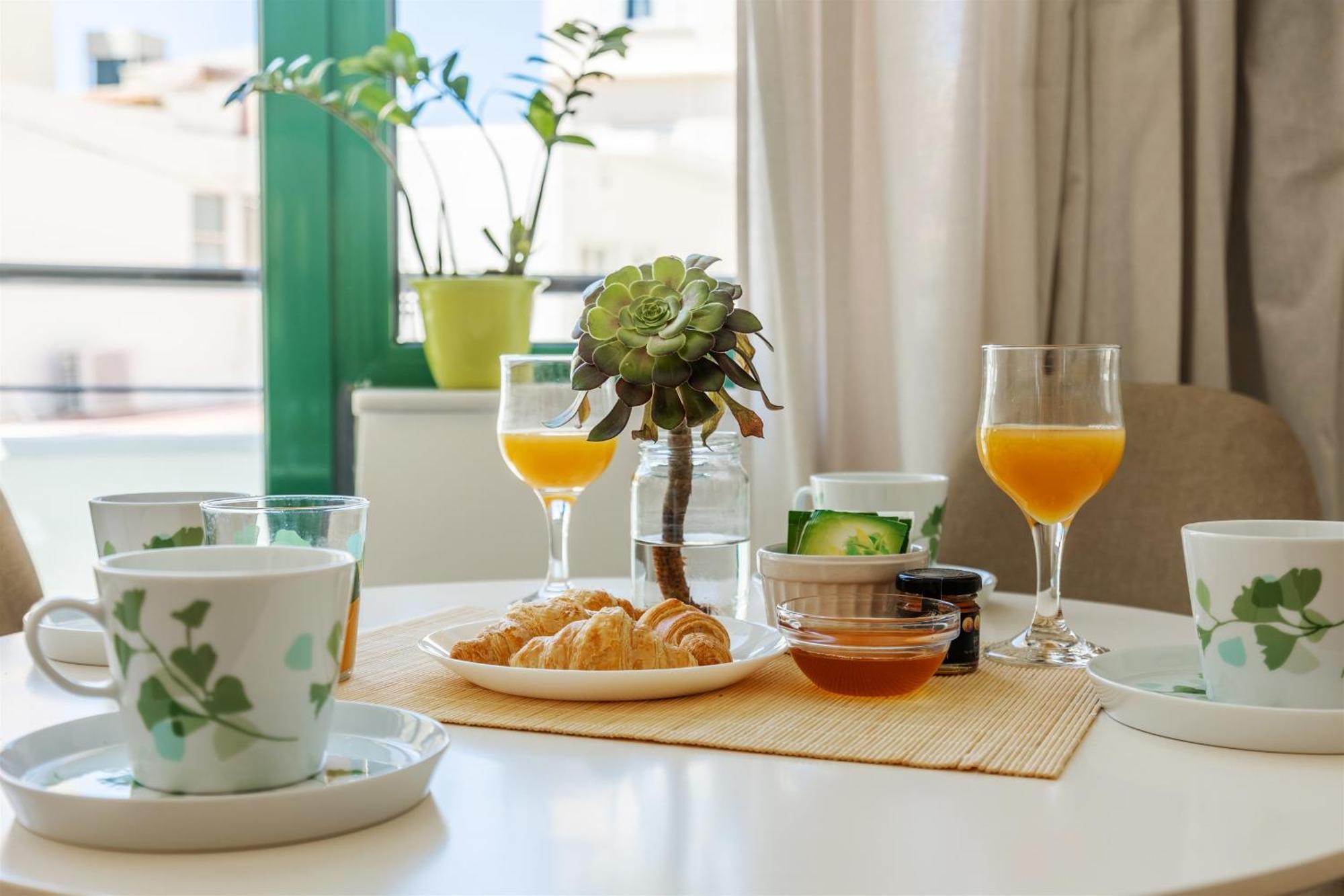 Theseus Zen Luxury Suite - Natural Living Heraklion  Bagian luar foto